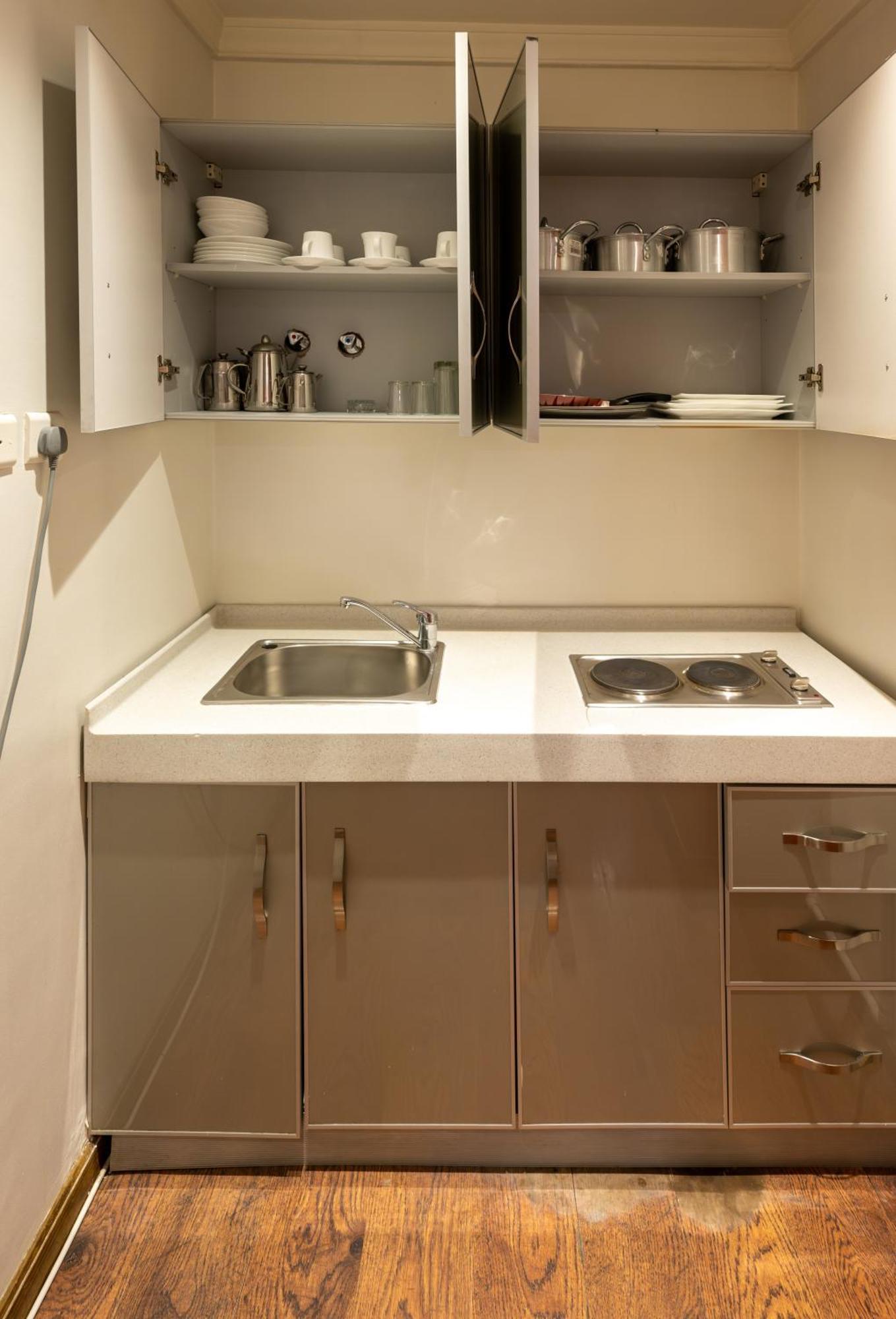 Tanal Serviced Apartments Al Khobar Room photo
