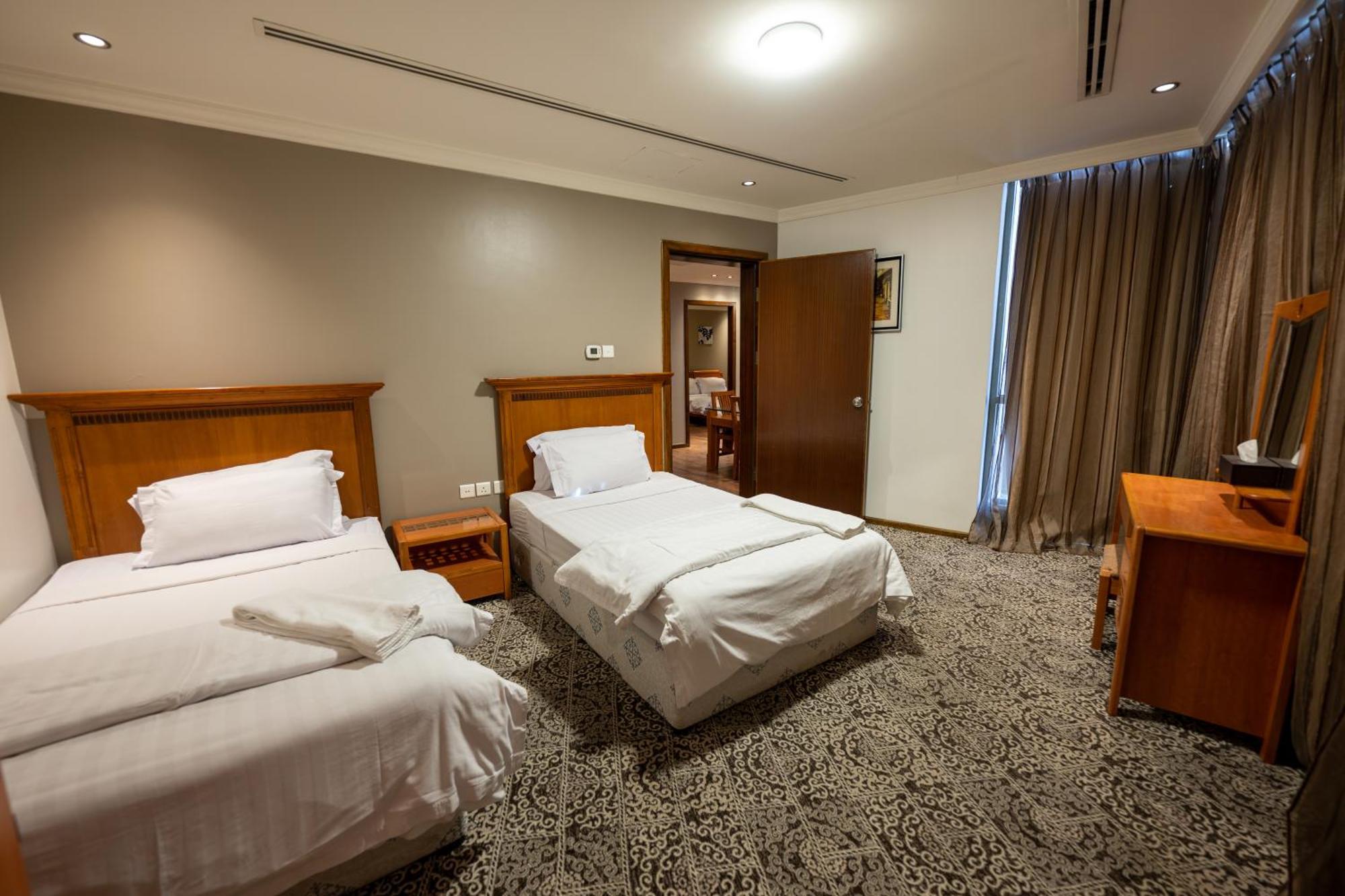 Tanal Serviced Apartments Al Khobar Room photo